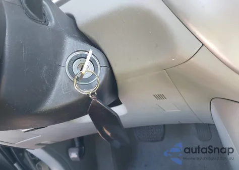 2005 Toyota Highlander V6 from USA, damaged, VIN JTEEP21A950107541